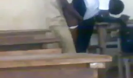 الانزلاق افلام سيكس اجنبية امي وفتاة, في الهواء الطلق, الوميض