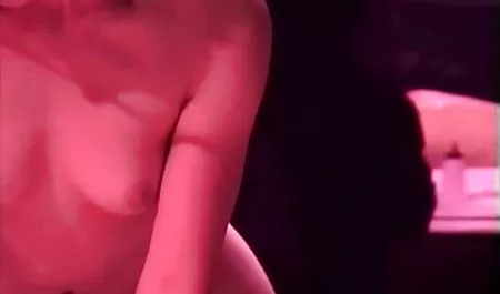 شقراء وقحة أريد الدجاج في كس افلام sex اجنبي و طيز