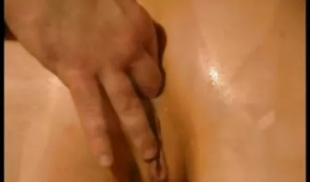 زوجة كبيرة فيلم سكس اجنبي سكس اجنبي الثدي