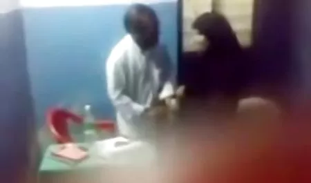لي موقع اباحي اجنبي