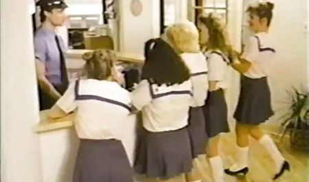 العاطفة الروح كريستينا سكس شيميل اجنبي يانغ