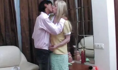 دوامة sex اجنبية نصف الحمراء الساخنة مثليه العمل