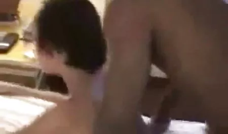 كيشا البني, الشعر, الثدي, سحاق اجنبي مترجم عربي وميض ثدييها على الكاميرا