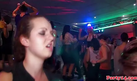 شبكة سكس اجنبي بزاز صيد السمك جوارب قدم عرض